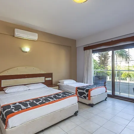 Maxsea Hotel